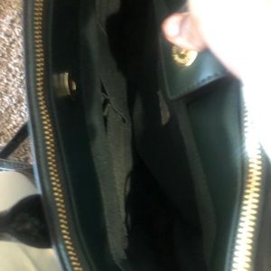 I am just selling this bag